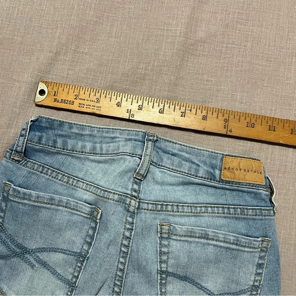 Aeropostale Skinny Distressed Jeans Women's Size 000 Teen Y2K light wash - Picture 3 of 5